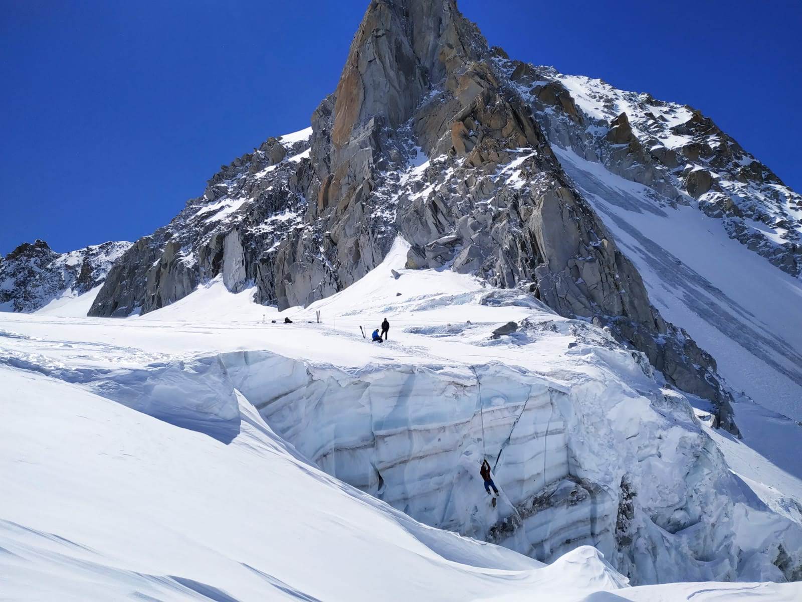 PROGRESIÓN Y RESCATE GLACIAR (28 y 29 marzo)